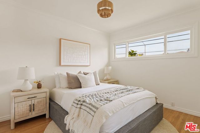 6364 W 77th Street, Los Angeles, CA 90045