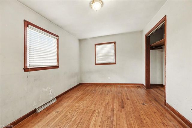 4240 Compton Drive, Winston-salem, NC 27107