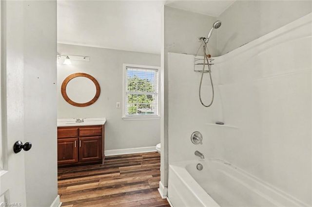 4240 Compton Drive, Winston-salem, NC 27107