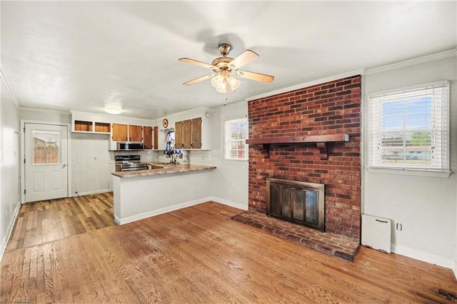 4240 Compton Drive, Winston-salem, NC 27107