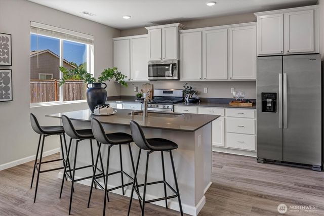 515 Clark Avenue, Buckley, WA 98321