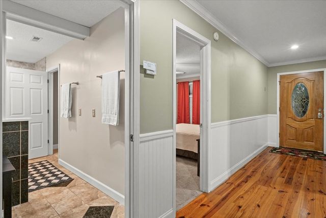 1190 Mill Creek Drive, Manning, SC 29102