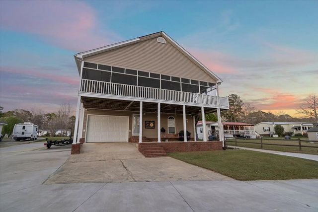 1190 Mill Creek Drive, Manning, SC 29102