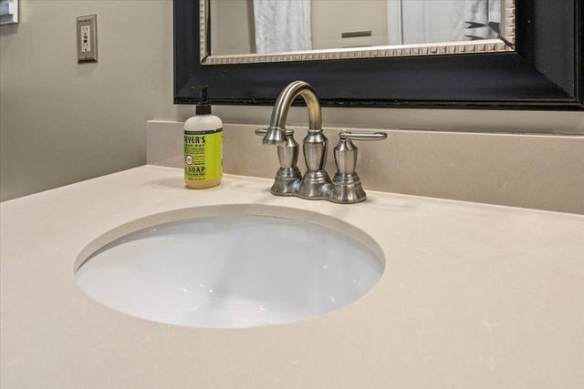 1190 Mill Creek Drive, Manning, SC 29102