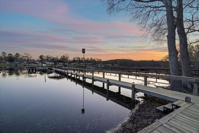 1190 Mill Creek Drive, Manning, SC 29102