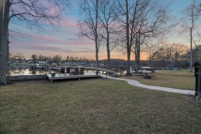 1190 Mill Creek Drive, Manning, SC 29102