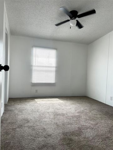 219 Blinkin Avenue, Crosby, TX 77532