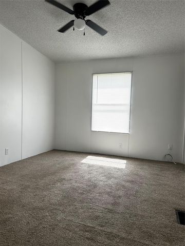 219 Blinkin Avenue, Crosby, TX 77532