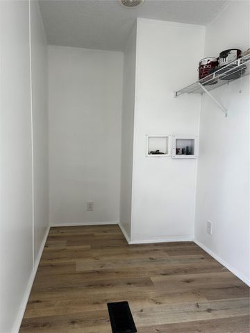 219 Blinkin Avenue, Crosby, TX 77532