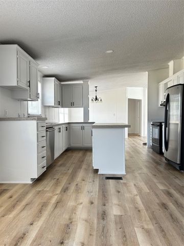 219 Blinkin Avenue, Crosby, TX 77532