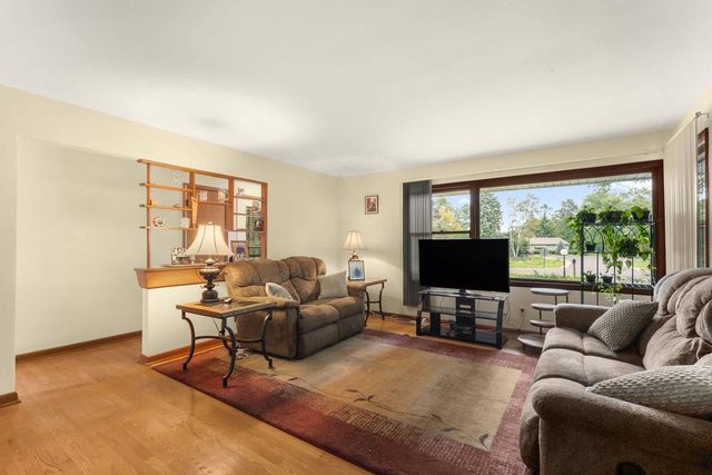 4528 63rd AVENUE, Kenosha, WI 53144