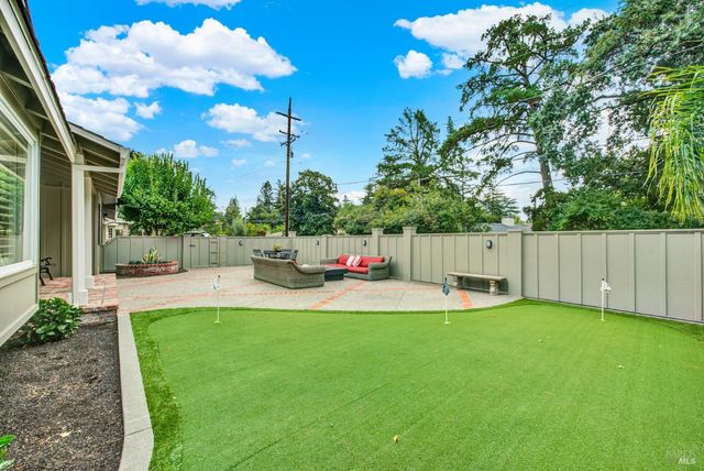 1687 Rockville Rd, Fairfield, CA 94534