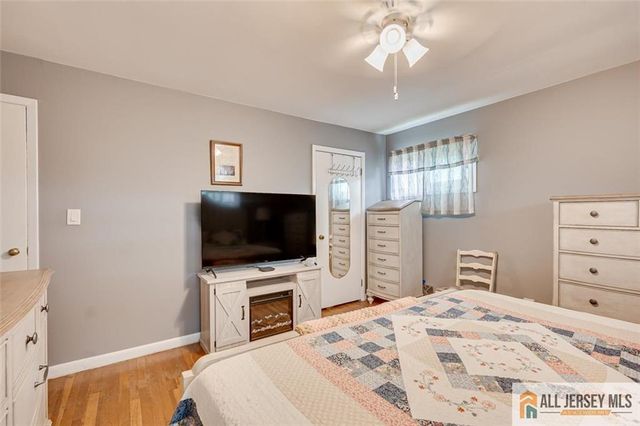 66 Preston Road, Colonia, NJ 07067