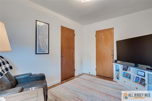 66 Preston Road, Colonia, NJ 07067