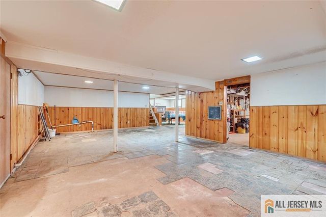 66 Preston Road, Colonia, NJ 07067