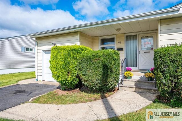 66 Preston Road, Colonia, NJ 07067