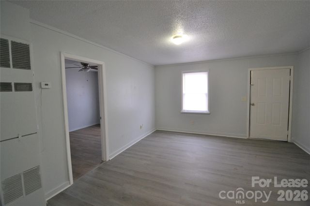 1009 Plymouth Street A, Gastonia, NC 28054