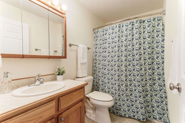 10940 Ridgeview Drive, Evansville, IN 47712