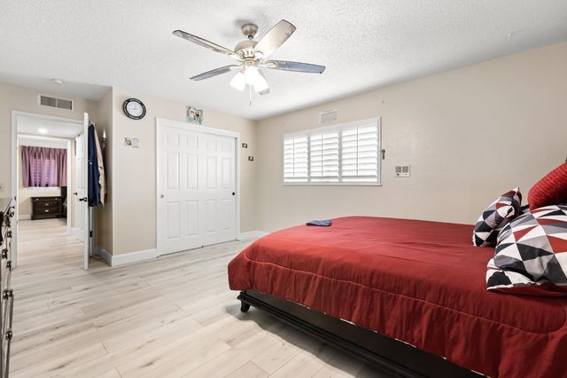 1512 N Brawley, Fresno, CA 93722