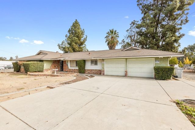 1512 N Brawley, Fresno, CA 93722