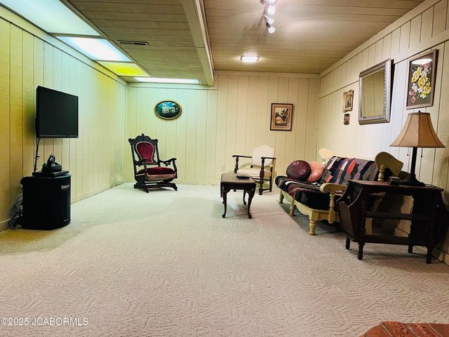 2628 LOLA DRIVE, Jefferson City, MO 65109