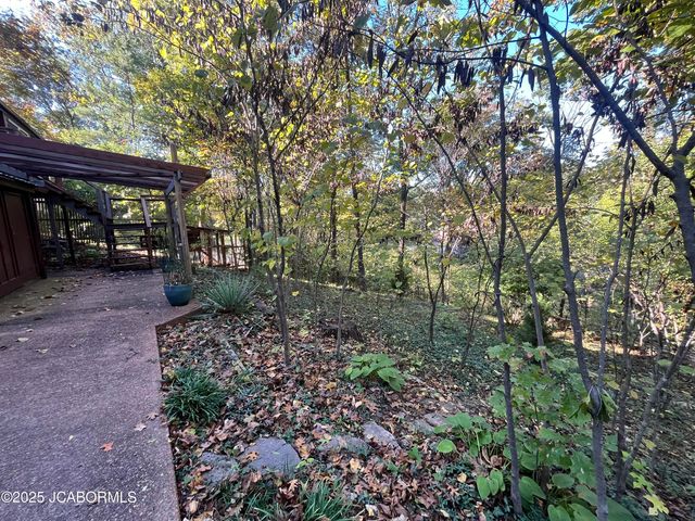 2628 LOLA DRIVE, Jefferson City, MO 65109