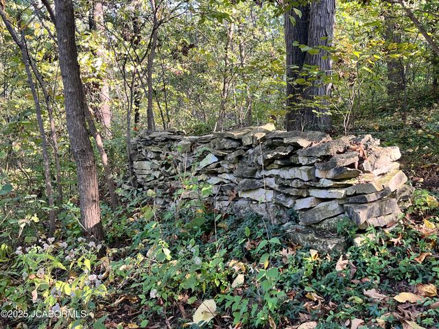 2628 LOLA DRIVE, Jefferson City, MO 65109