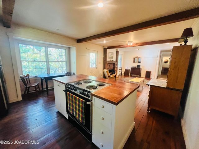 2628 LOLA DRIVE, Jefferson City, MO 65109