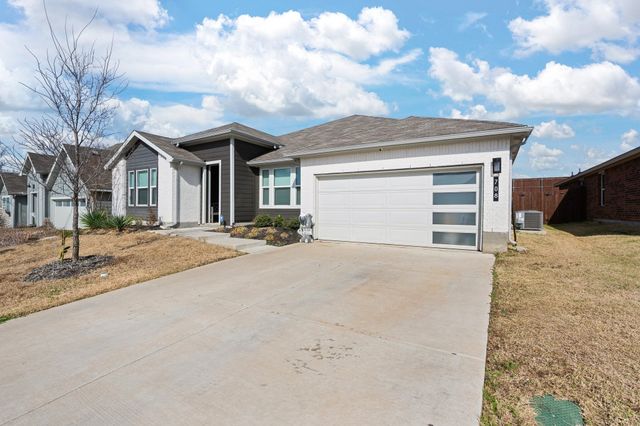 708 Golden Gate Park Road, Alvarado, TX 76009