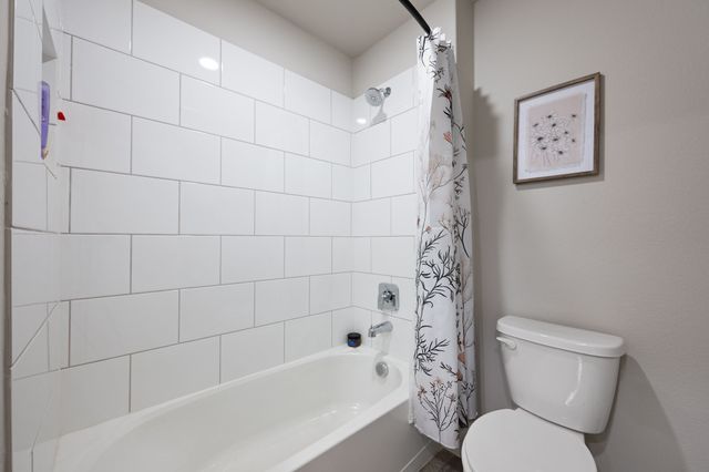 708 Golden Gate Park Road, Alvarado, TX 76009