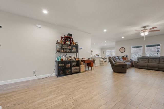 708 Golden Gate Park Road, Alvarado, TX 76009