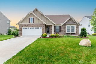 1641 Red Oak Drive, Sugarcreek Twp, OH 45305