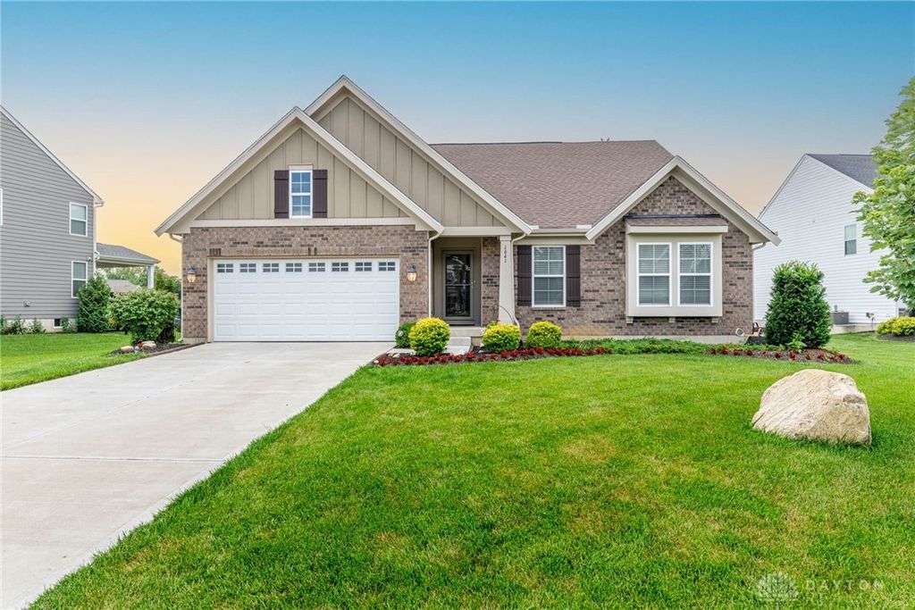 1641 Red Oak Drive, Sugarcreek Twp, OH 45305