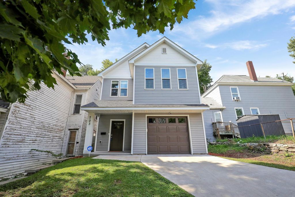 703 Surrey Avenue, Saint Paul, MN 55106