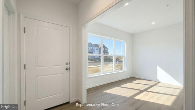 42 N CONIFER DR, Elizabethtown, PA 17022