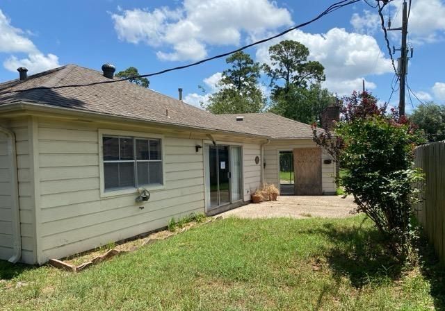 6907 King Arthur Court, Spring, TX 77379