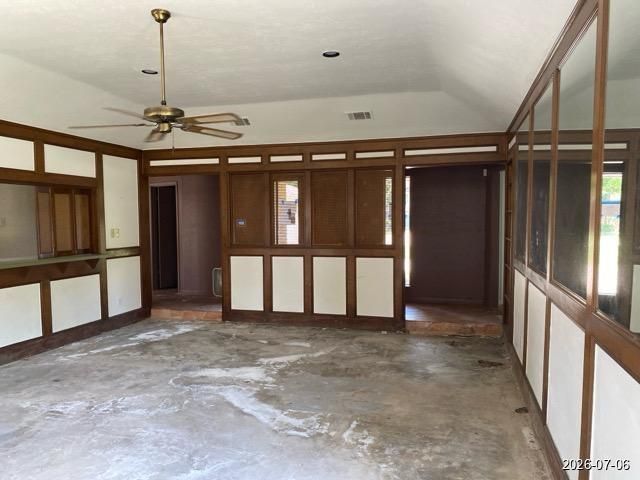 6907 King Arthur Court, Spring, TX 77379