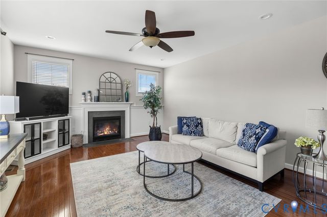 13335 Farm View Dr, Ashland, VA 23005