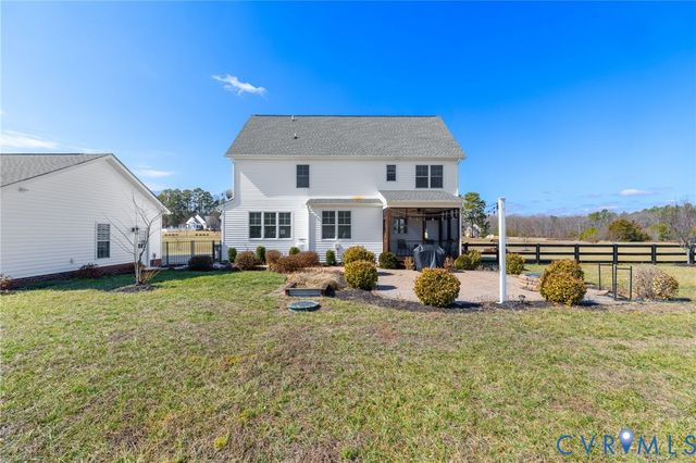 13335 Farm View Dr, Ashland, VA 23005