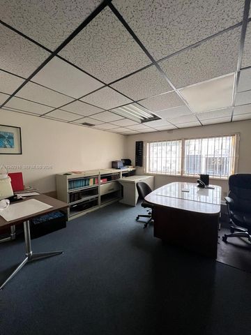 1671 W 38th Pl 1406, Hialeah, FL 33012