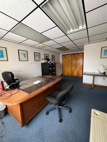 1671 W 38th Pl 1406, Hialeah, FL 33012