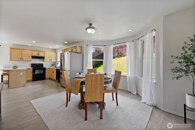 1641 Bayview Drive W, Bremerton, WA 98312