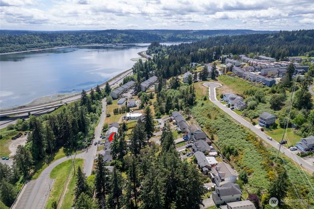1641 Bayview Drive W, Bremerton, WA 98312