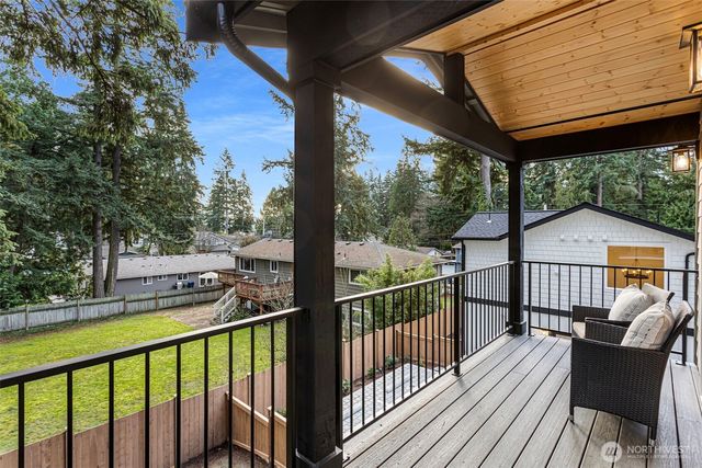 11220 115th Place NE, Kirkland, WA 98033