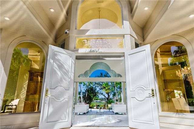 6599 Glen Arbor WAY, Naples, FL 34119