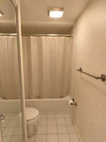 423 4th Terrace, Palm Beach Gardens, FL 33418