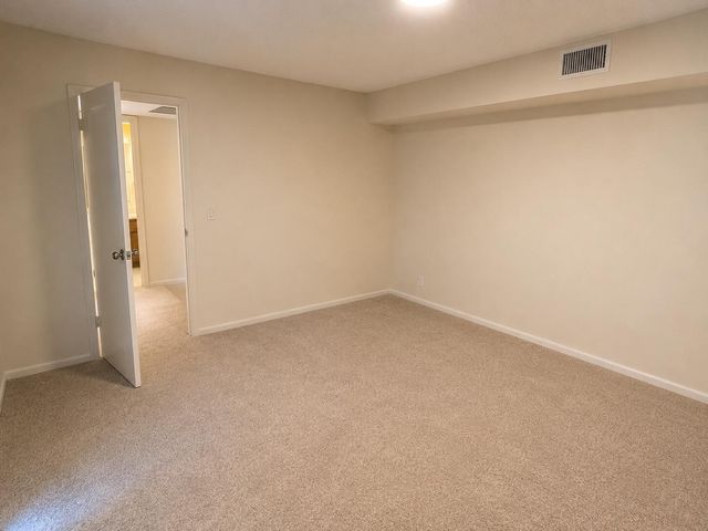 423 4th Terrace, Palm Beach Gardens, FL 33418