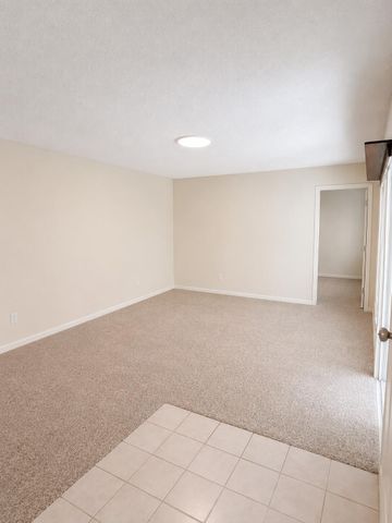 423 4th Terrace, Palm Beach Gardens, FL 33418