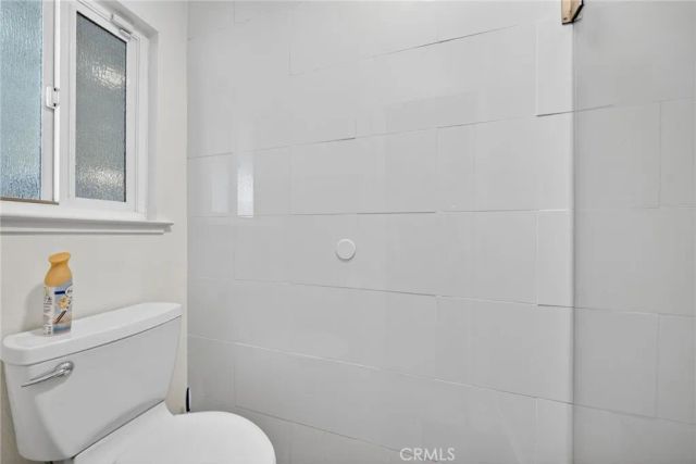 2433 W 3rd, Madera, CA 93637