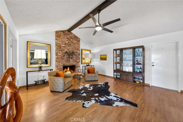 2433 W 3rd, Madera, CA 93637